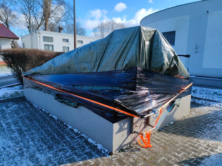 Pomiar jakości powietrza wewnątrz otwartej komory technologicznej